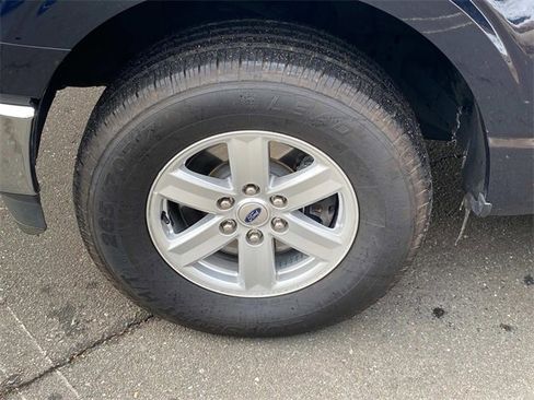 Used 2022 Ford F150 XLT image 6