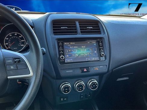 Used 2020 Mitsubishi Outlander Sport ES image 6