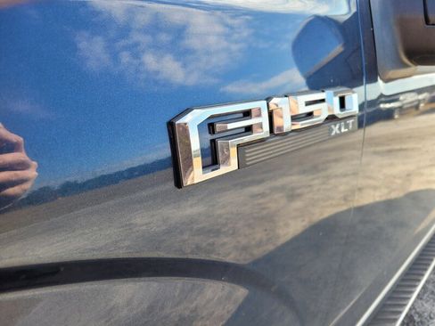 Used 2017 Ford F150 XLT w/ Equipment Group 302A Luxury image 8