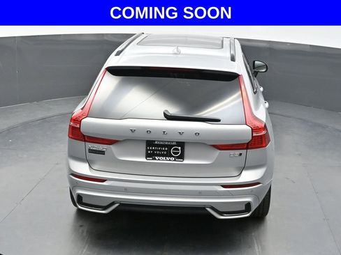 Used 2025 Volvo XC60 B5 Plus AWD/4WD image 35