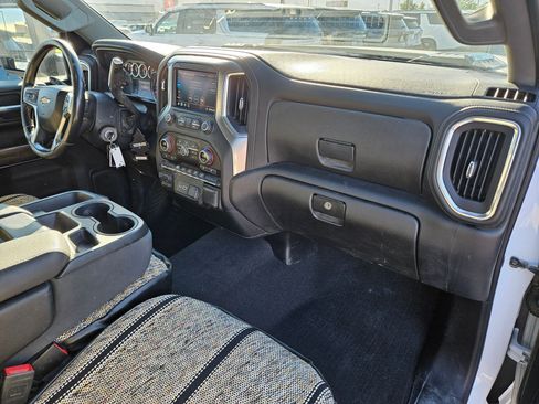 Used 2021 Chevrolet Silverado 2500 LT w/ Fleet Comfort Package AWD/4WD image 31