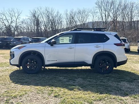 New 2026 Nissan Rogue SV image 11