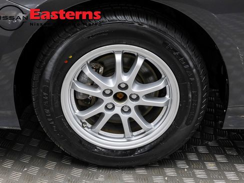 Used 2021 Toyota Prius Prime LE image 30