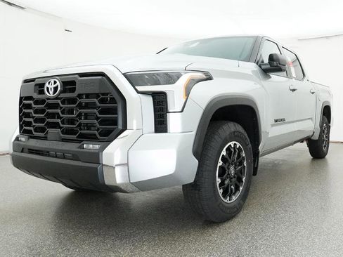 New 2026 Toyota Tundra SR5 AWD/4WD image 19