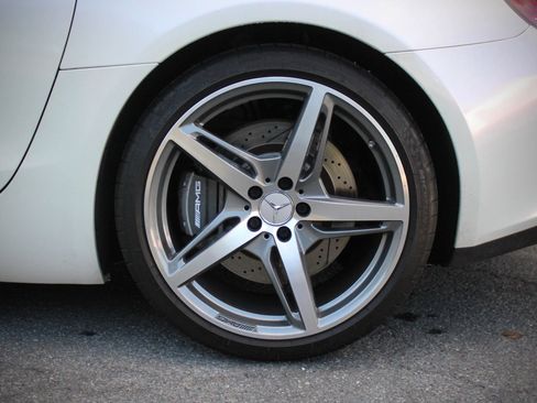 Used 2017 Mercedes-Benz AMG GT Coupe image 44