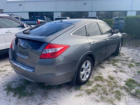 Used 2010 Honda Crosstour EX-L image 3