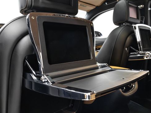 Used 2016 Bentley Mulsanne Speed image 42