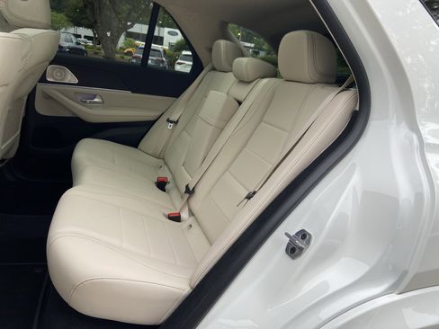 Certified 2026 Mercedes-Benz GLE 450 4MATIC image 40