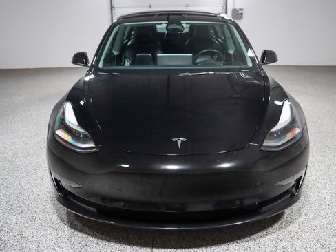 Used 2022 Tesla Model 3 Long Range AWD/4WD image 4