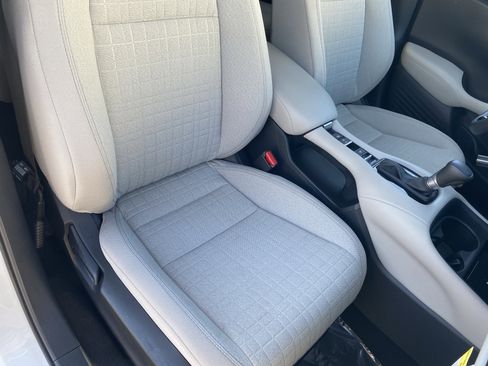 Certified 2026 Honda HR-V LX image 8