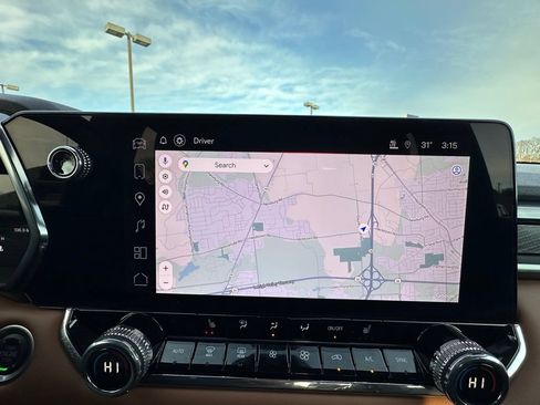 Certified 2025 GMC Canyon AT4 AWD/4WD image 28