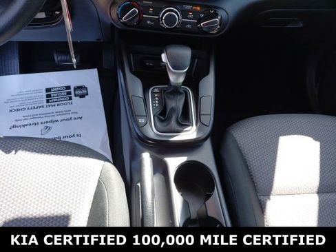 Certified 2025 Kia Soul LX image 13