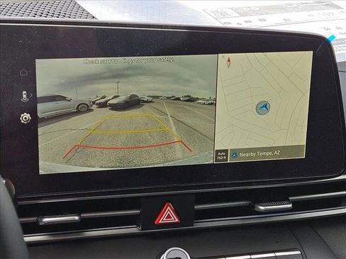 New 2026 Hyundai Elantra Limited FWD image 16
