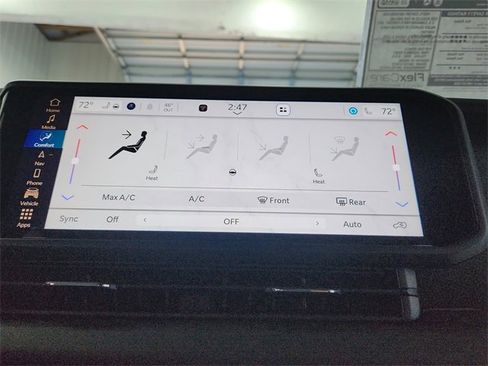 New 2026 Jeep Wrangler Unlimited Rubicon w/ Technology Group image 33