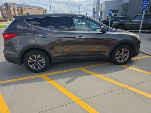 Used 2013 Hyundai Santa Fe Sport AWD/4WD image 9