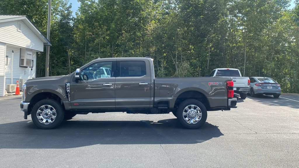 New 2027 Ford F250 King Ranch w/ Chrome Package AWD/4WD image 8