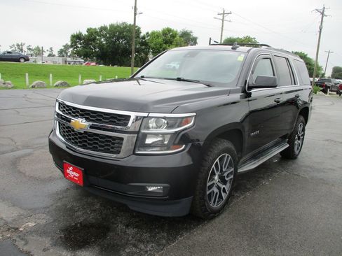 Used 2018 Chevrolet Tahoe LT AWD/4WD image 13
