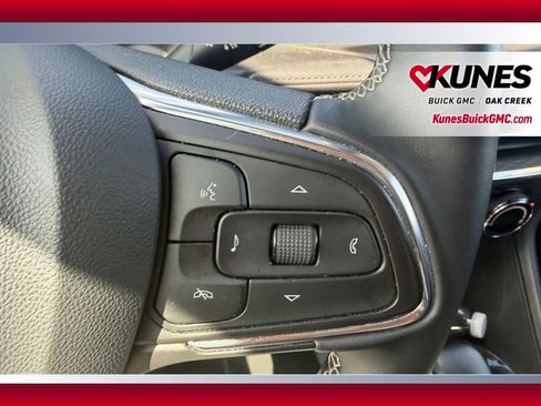 Used 2025 Buick Encore GX Preferred AWD/4WD image 14