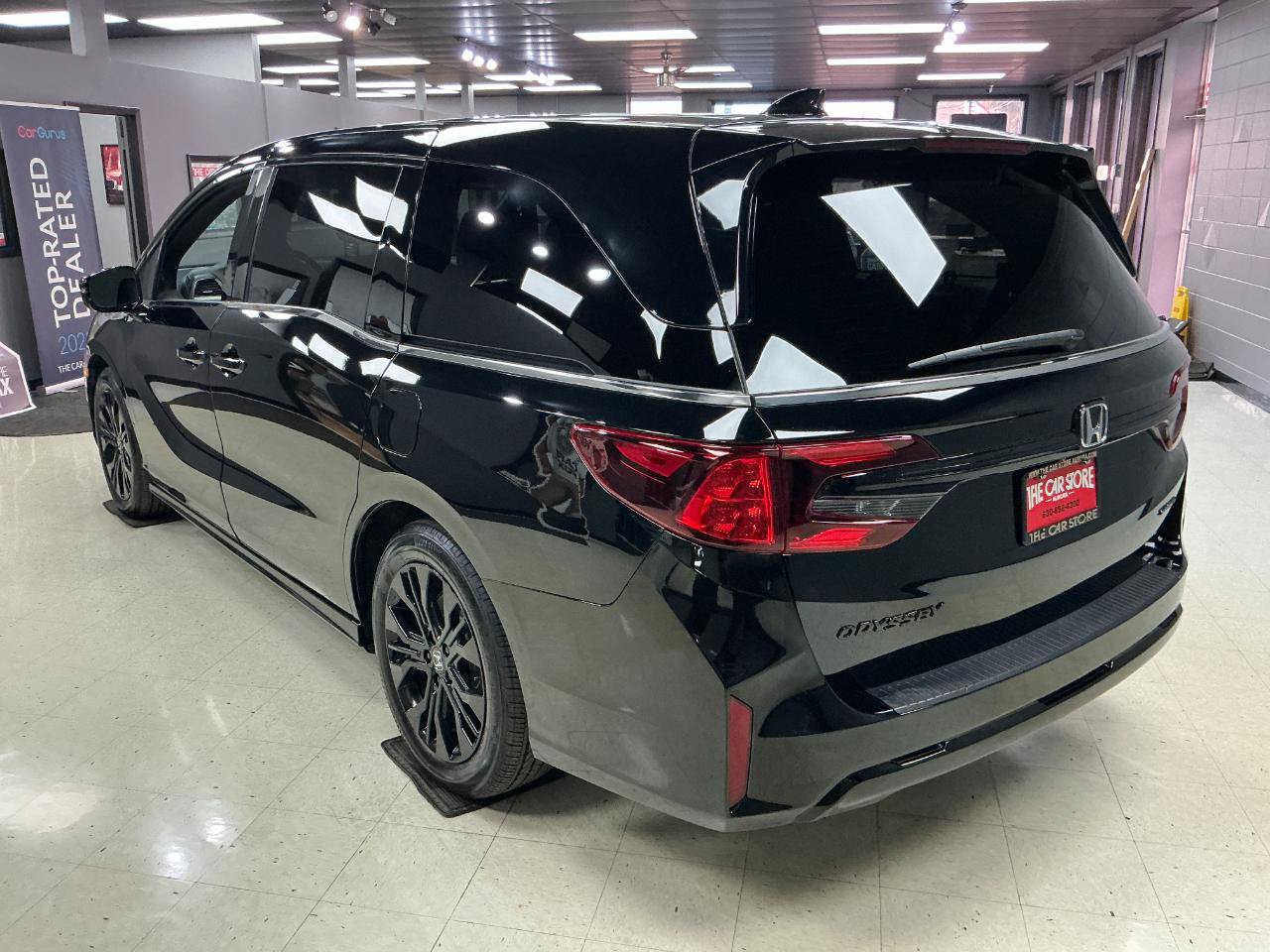Used 2026 Honda Odyssey Sport-L image 4