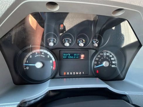 Used 2016 Ford F250 XL w/ Power Equipment Group AWD/4WD image 18