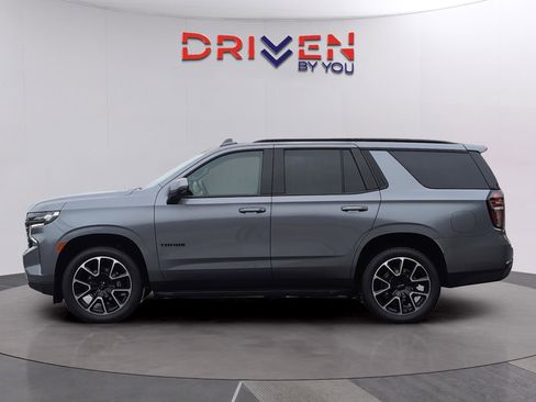 Used 2022 Chevrolet Tahoe RST w/ Luxury Package image 2