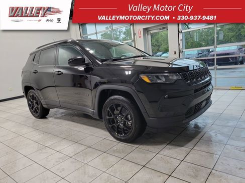 New 2026 Jeep Compass Latitude w/ Quick Order Package 29K image 1