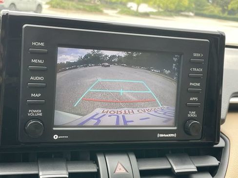 Used 2020 Toyota RAV4 LE w/ All Weather Liner Package AWD/4WD image 17