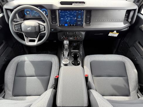 New 2026 Ford Bronco Big Bend AWD/4WD image 2