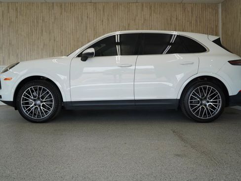 Used 2019 Porsche Cayenne S AWD/4WD image 5