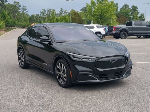 Certified 2023 Ford Mustang Mach-E Premium AWD/4WD image 2