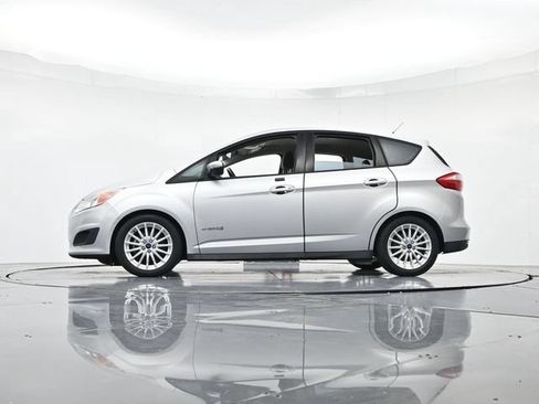 Used 2016 Ford C-MAX SE w/ Equipment Group 201A FWD image 37