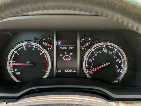 Used 2022 Toyota 4Runner TRD Pro AWD/4WD image 10