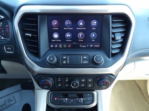 Used 2022 GMC Acadia Denali w/ Denali Ultimate Package FWD image 22