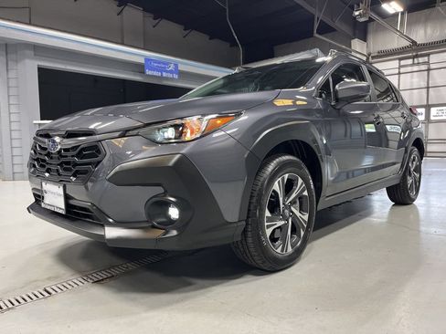 Used 2026 Subaru Crosstrek 2.5i Premium AWD/4WD image 4