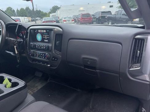Used 2019 Chevrolet Silverado 1500 LT w/ All Star Edition image 33