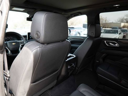 Used 2021 Chevrolet Tahoe LT w/ LT Signature Package image 23