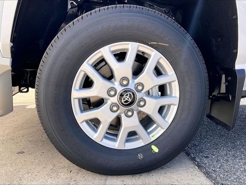 New 2026 Toyota Tacoma SR5 AWD/4WD image 15