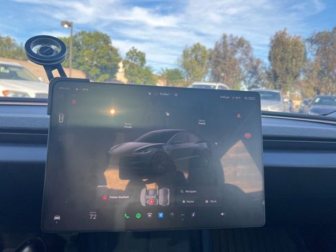 Used 2025 Tesla Model 3 Long Range image 14
