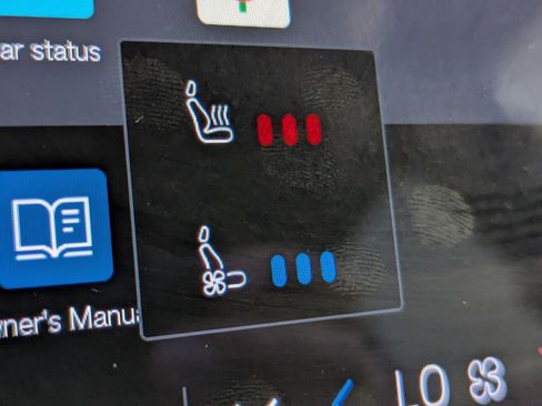 Used 2022 Volvo XC60 B6 Inscription w/ Advanced Package image 18