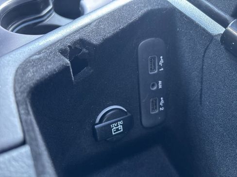 Certified 2019 Dodge Challenger GT w/ Driver Convenience Group image 16