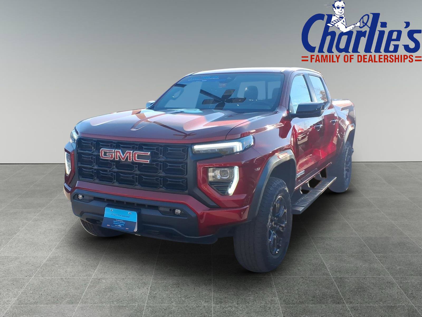 Used 2025 GMC Canyon Elevation w/ Convenience Package AWD/4WD image 1