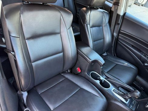Used 2016 Acura ILX FWD image 9