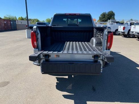 New 2026 GMC Sierra 1500 AT4X image 7