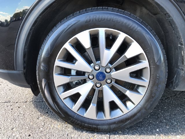 Used 2022 Ford Escape Titanium AWD/4WD image 23