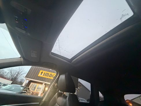 Used 2015 Acura MDX SH-AWD w/ Technology Package image 22