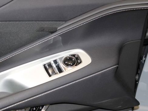 Used 2025 Chevrolet Corvette Z06 RWD image 15