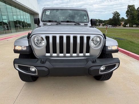 Used 2020 Jeep Wrangler Unlimited Sahara AWD/4WD image 10