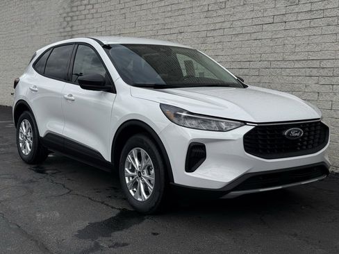 New 2025 Ford Escape Active image 6