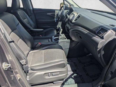 Used 2017 Honda Ridgeline RTL-T image 21