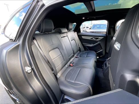 Used 2025 Jaguar F-PACE R-Dynamic S image 28